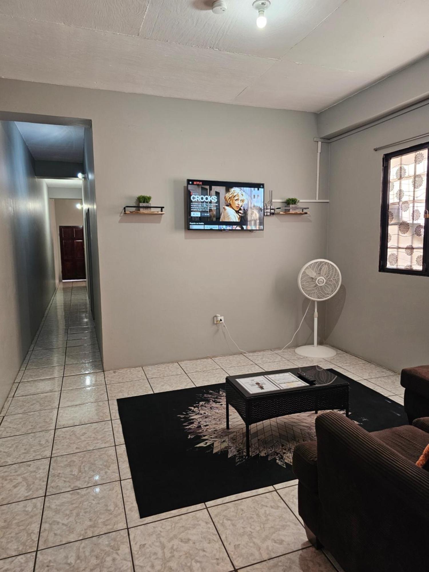 2Br Apt In St Helena - 6Mins From The Airport Perfect For Short And Long Stays Piarco Экстерьер фото